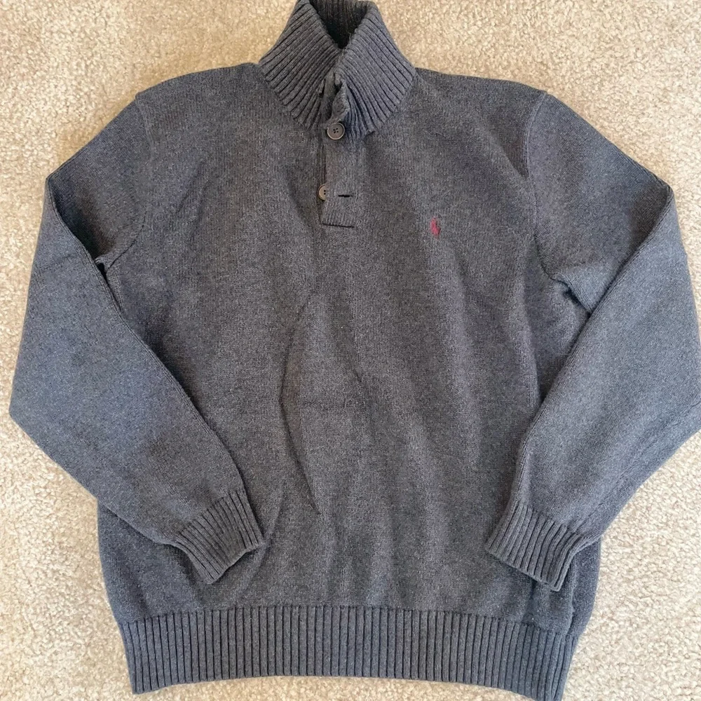 Polo sweater